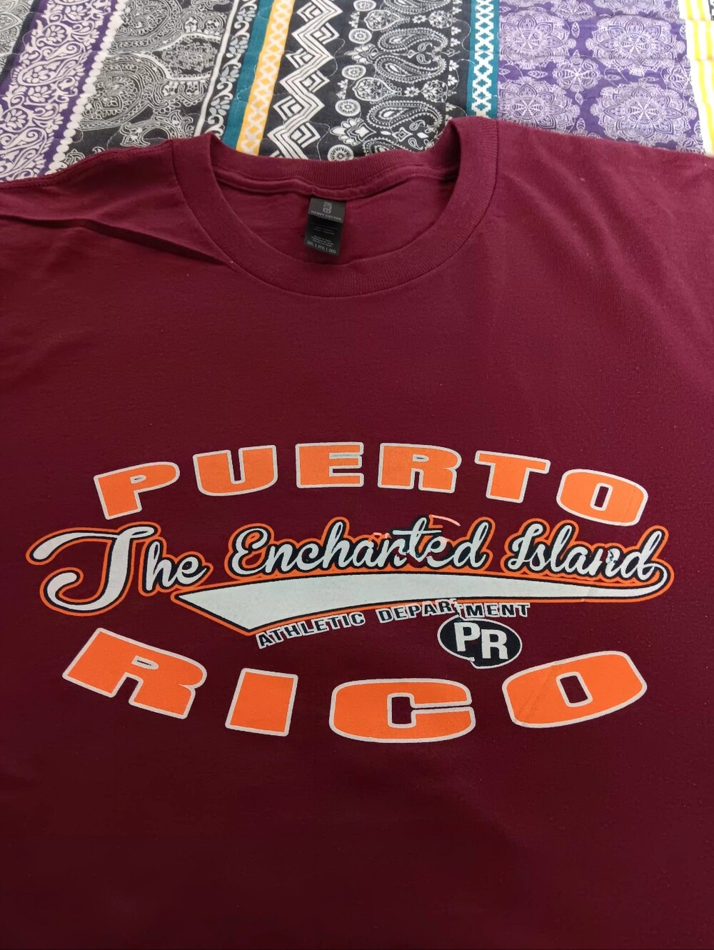 Puerto Rico Burgundy T-Shirt - Picture 3 of 10